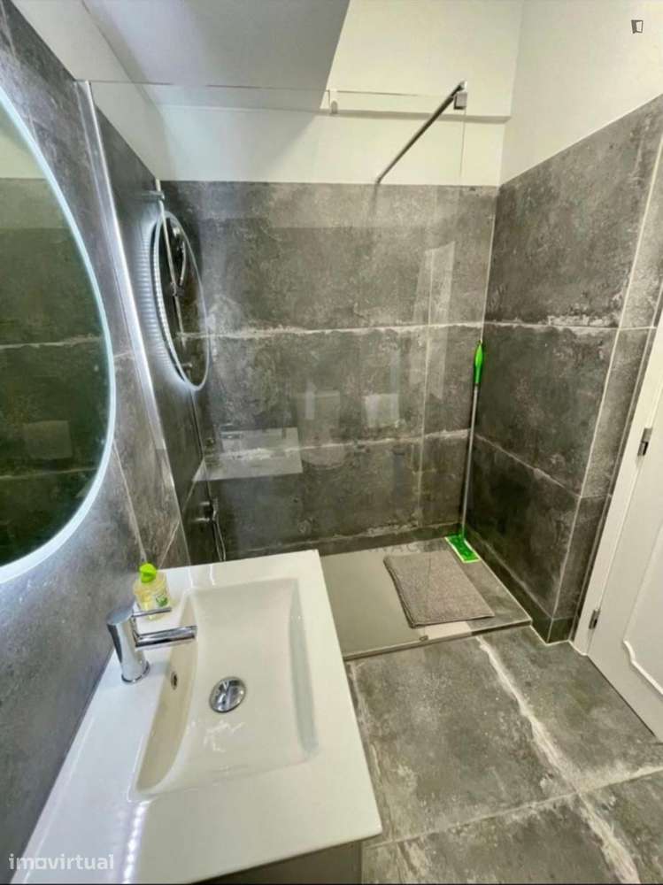Apartamento com 1 quartos - localizado em Setubal - Grande imagem: 3/5