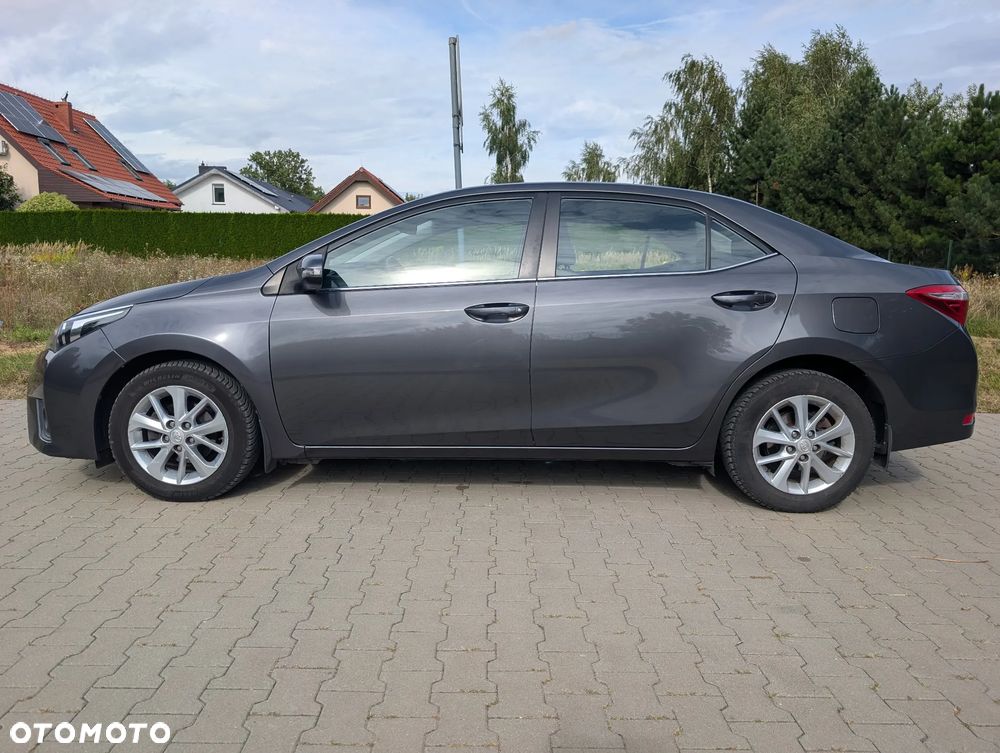 Toyota Corolla 1.6 Comfort - 4