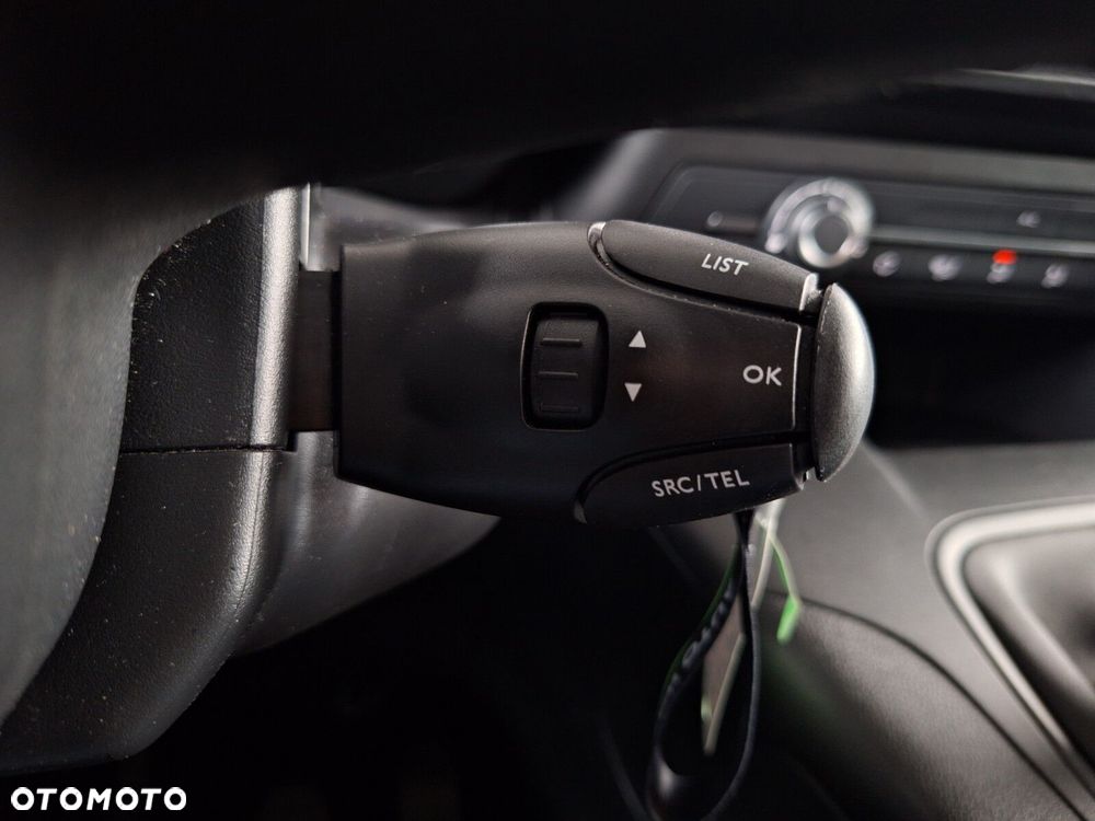 Toyota Proace City Verso 1.2 D-4T Business - 39