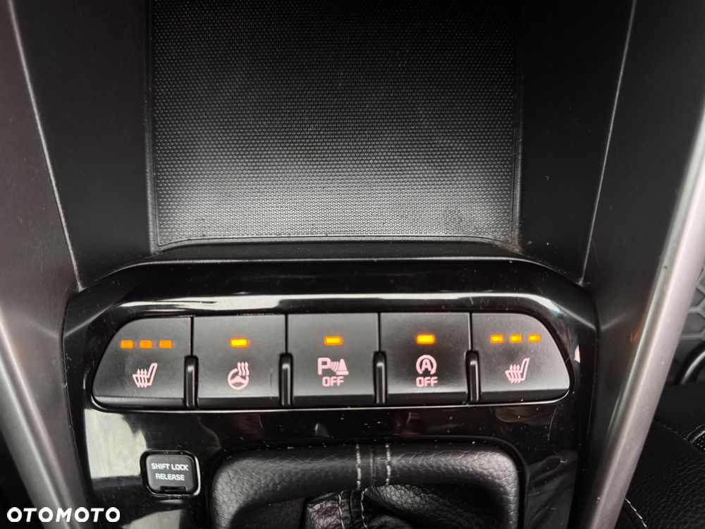 Kia Rio 1.0 T-GDI 120 DCT7 GT Line - 39