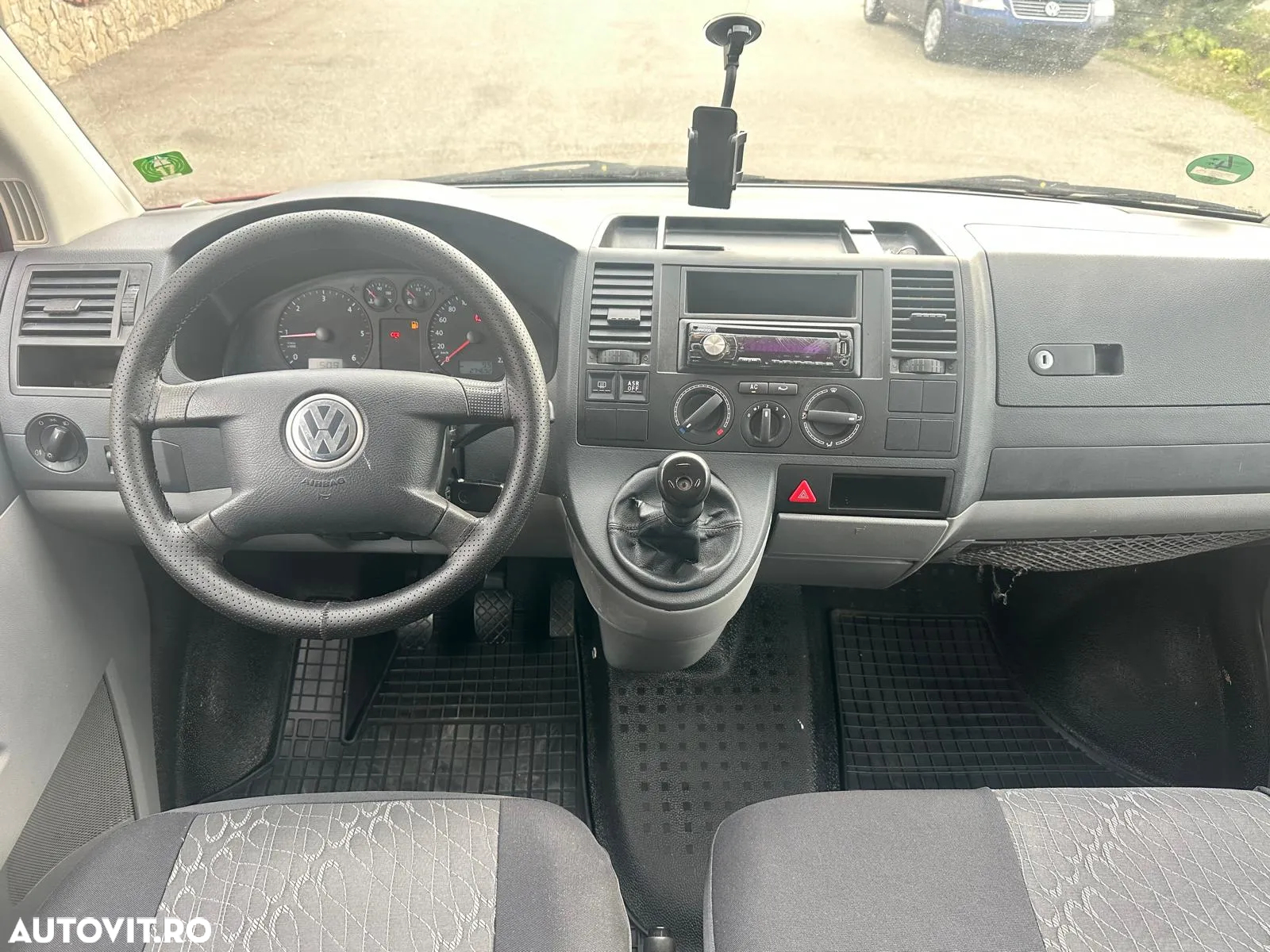Volkswagen Transporter - 6
