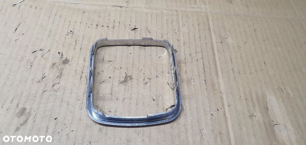 Ramka osłona lewarka tunelu dekor chrom Mercedes W169 169267061 - 6