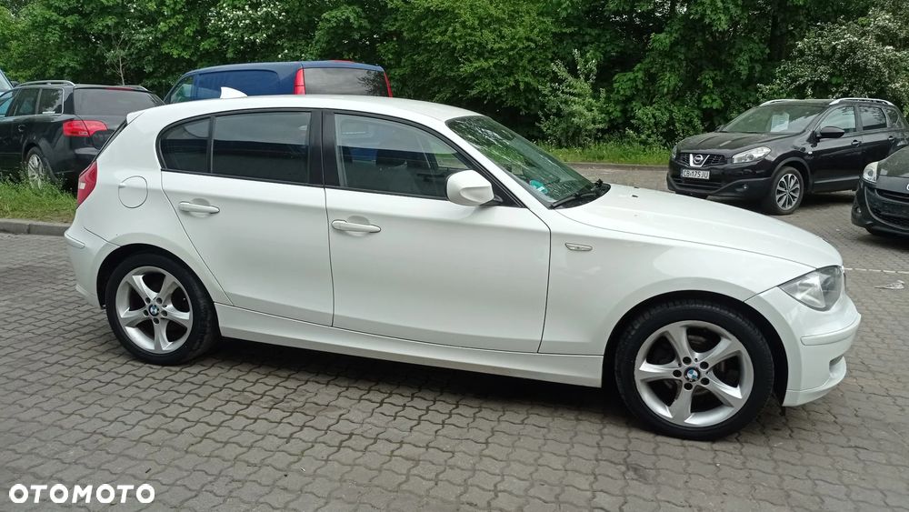 BMW Seria 1 116i - 27