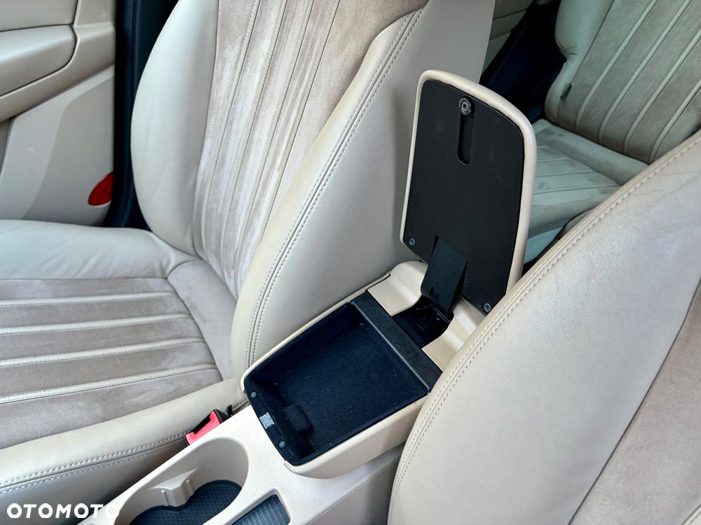 Lancia Delta 1.6 MultiJet 16v Gold - 19
