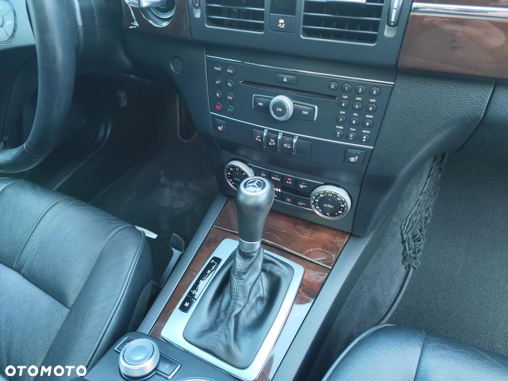 Mercedes-Benz GLK 220 CDI DPF 4Matic BlueEFFICIENCY 7G-TRONIC SPORT EDITION - 24