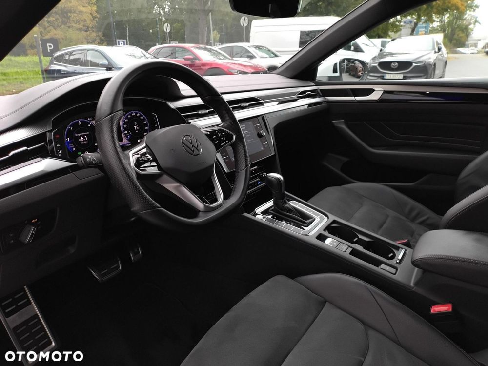 Volkswagen Arteon 2.0 TDI 4Motion R-Line DSG - 11