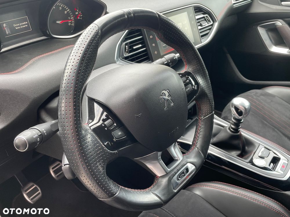 Peugeot 308 - 22