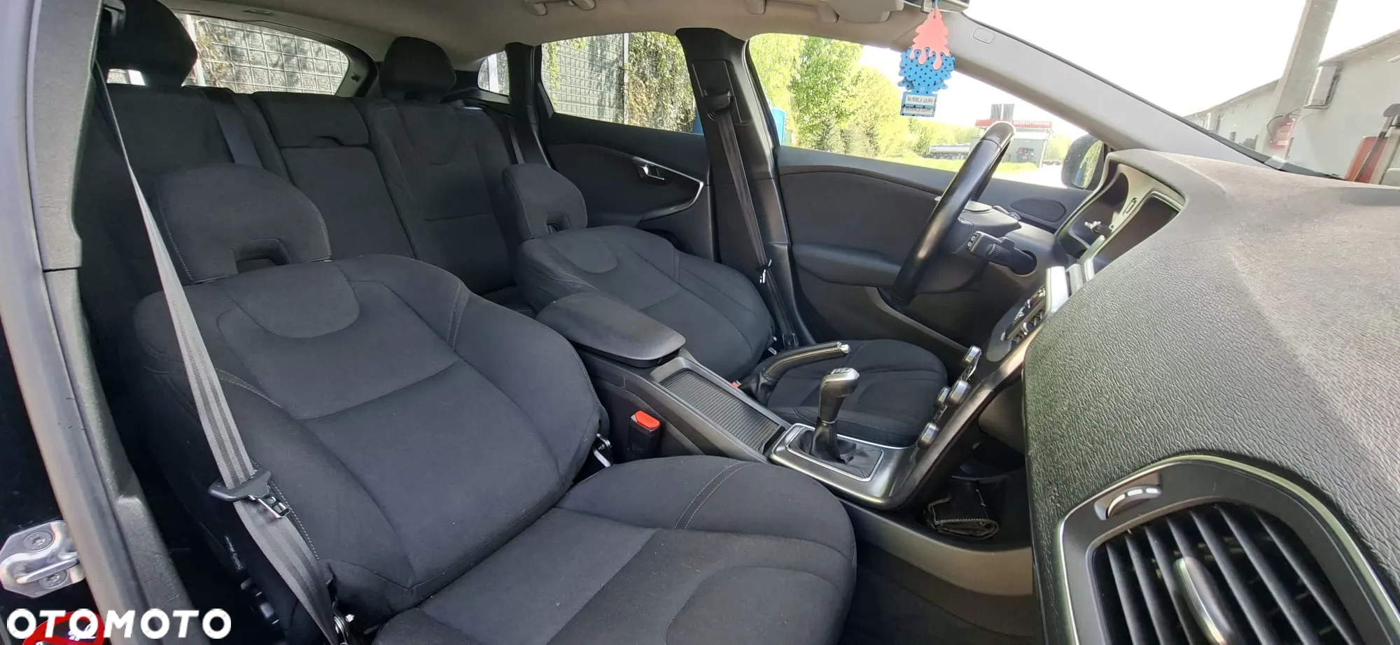 Volvo V40 D4 Drive-E Momentum - 20
