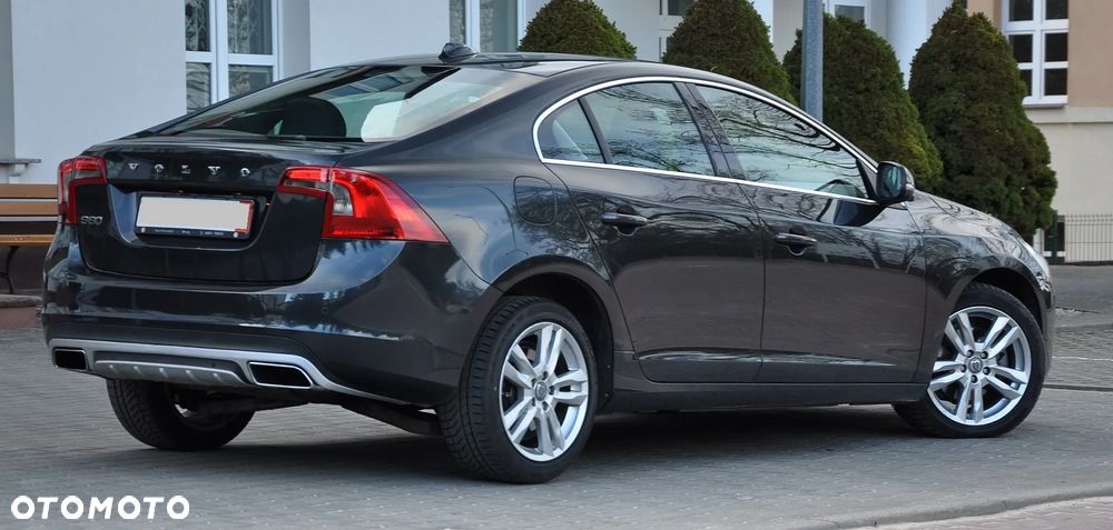 Volvo S60 D4 Geartronic - 14