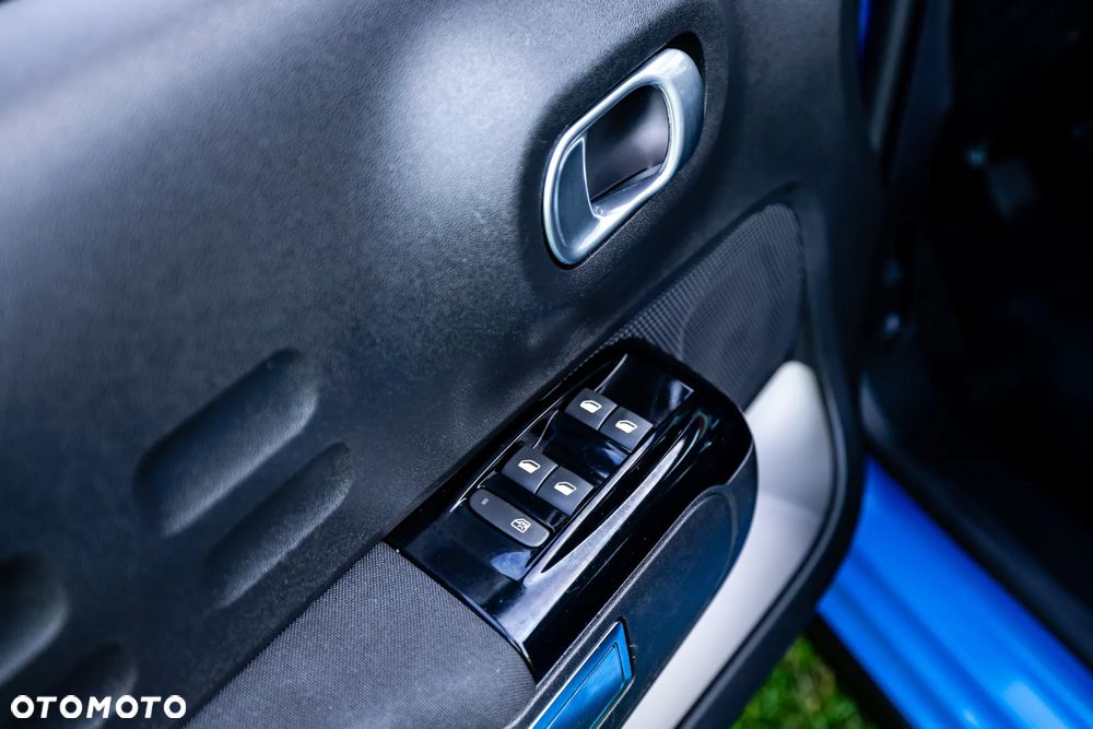 Citroën C3 1.2 PureTech Exclusive - 21