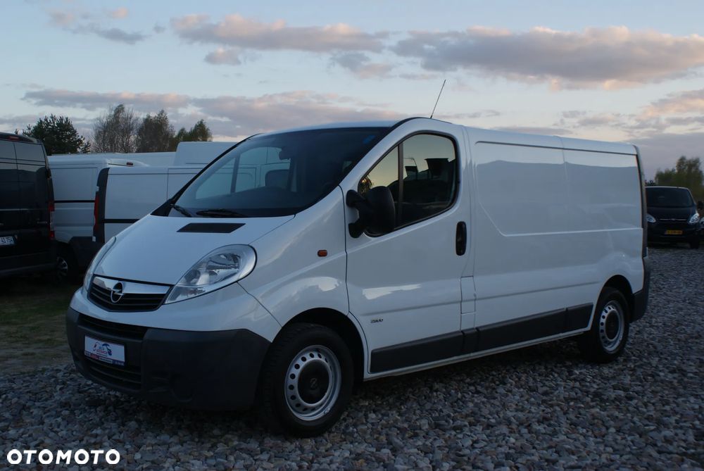 Opel Vivaro - 3