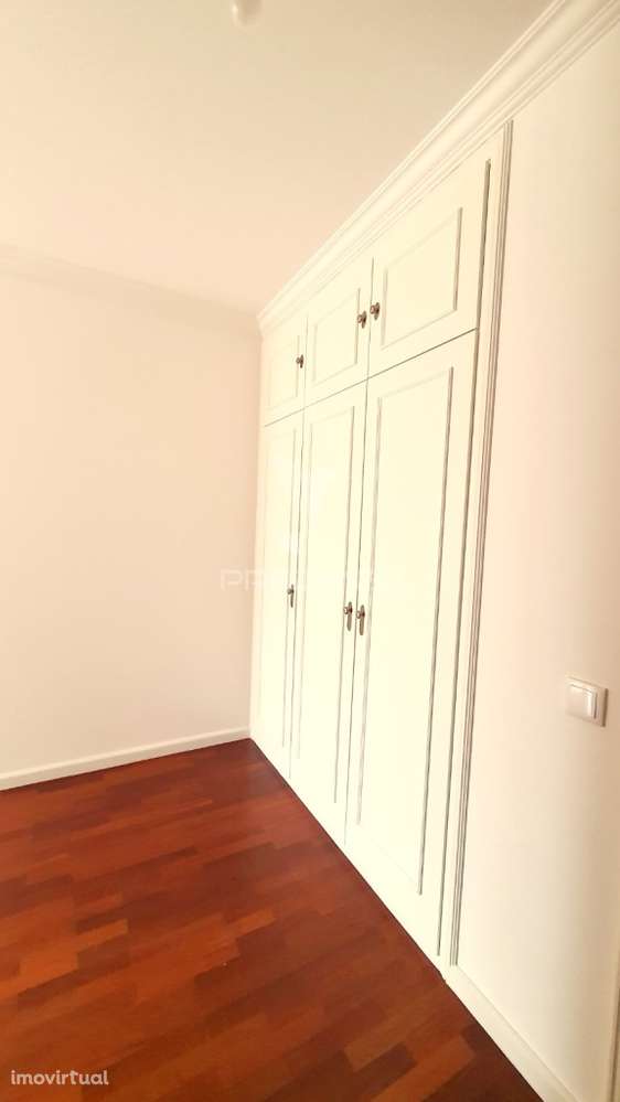 Apartamento T2 no Porto - Grande imagem: 5/20