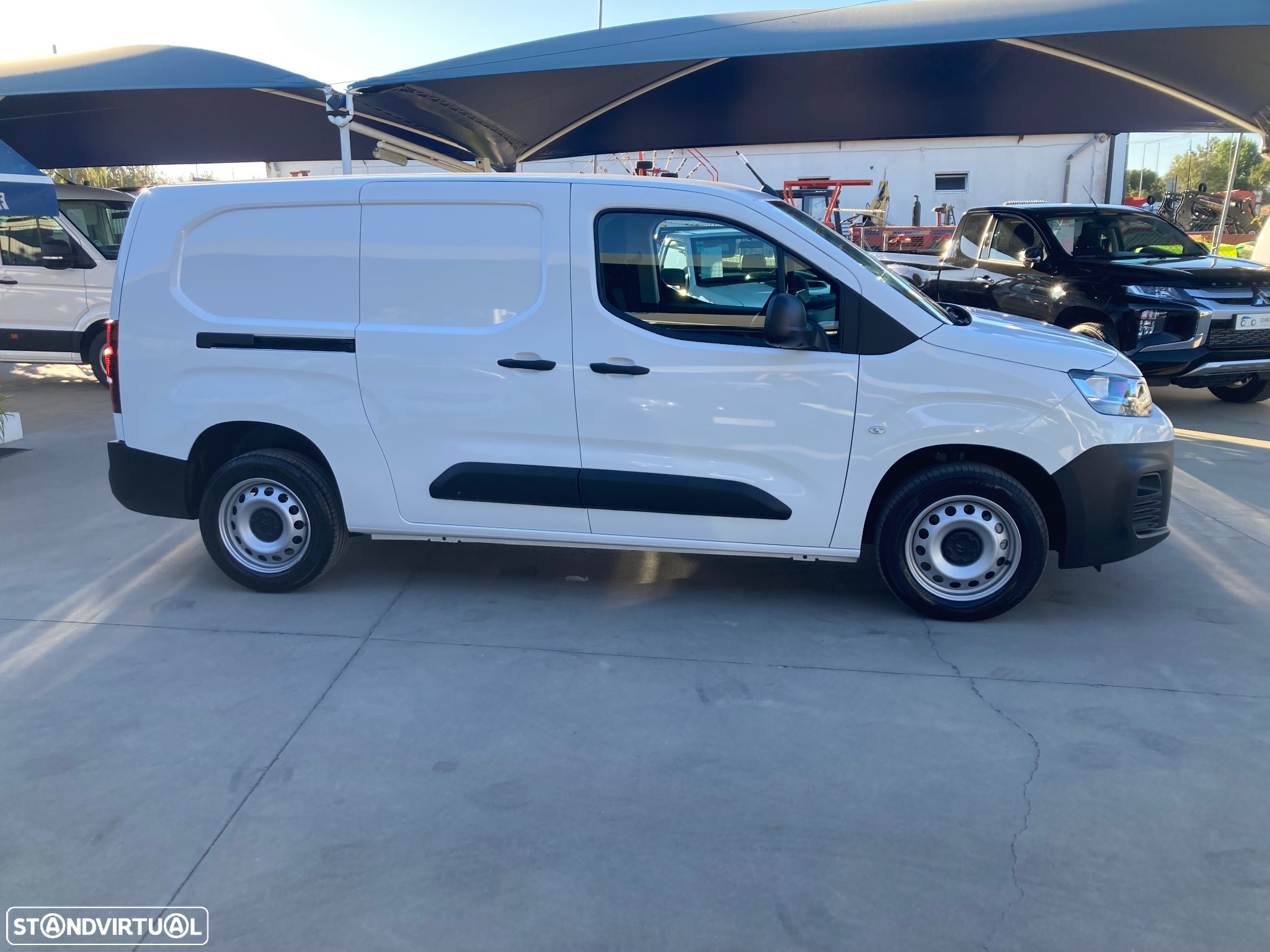Citroën Berlingo longa L2H1 1.5 BlueHdi 102 Cv Van 3 Lug - 5