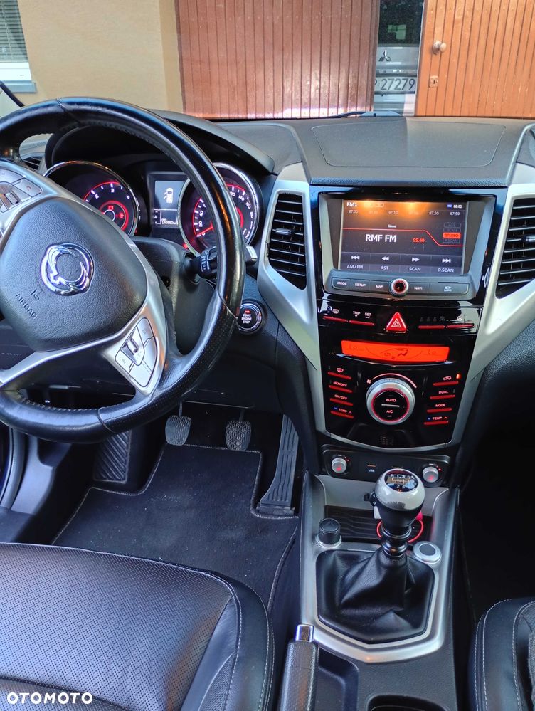SsangYong/KGM Tivoli - 7