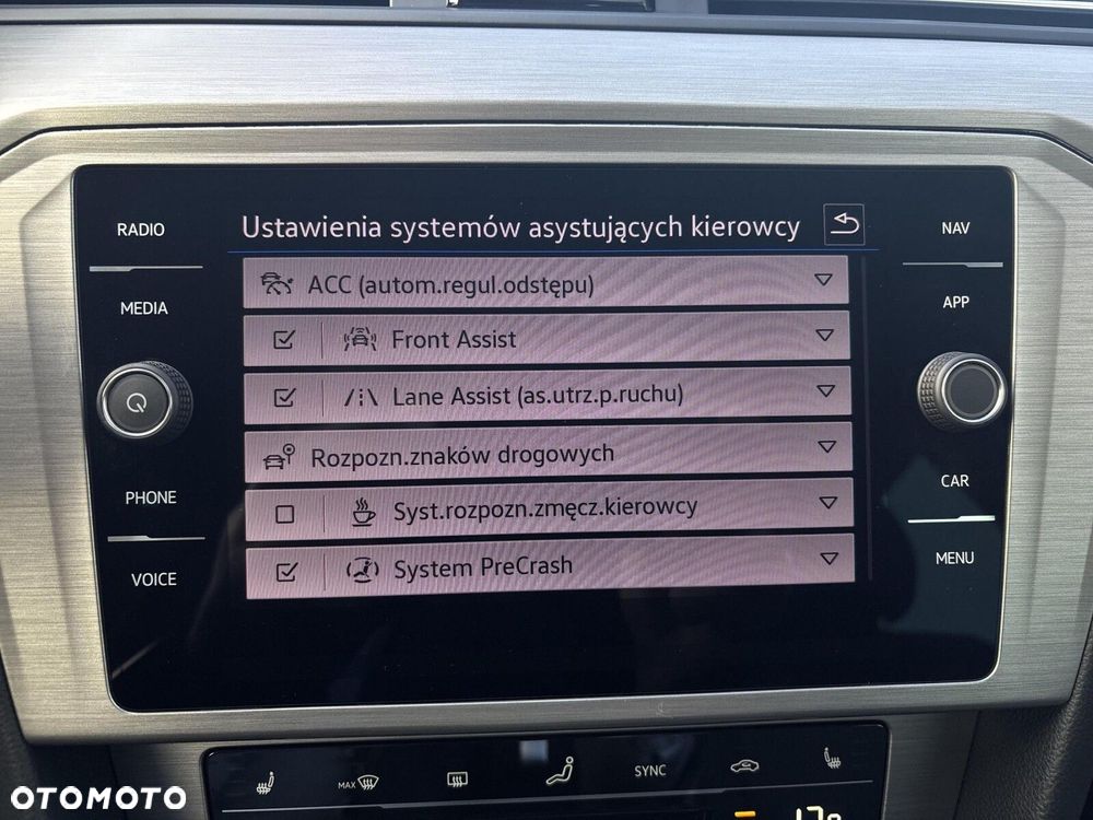 Volkswagen Passat 2.0 TDI EVO Business DSG - 22