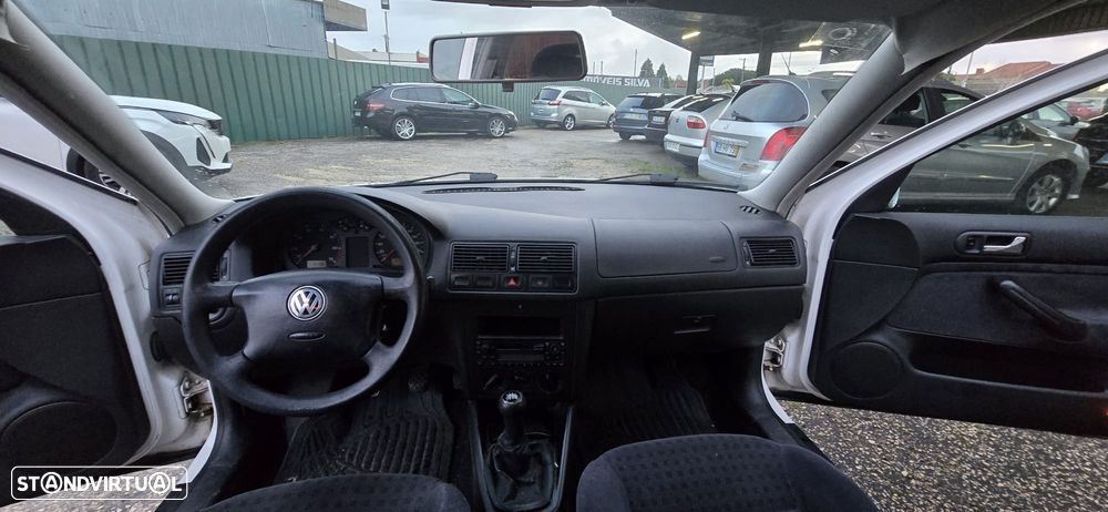 VW Golf 1.4i Confort - 11