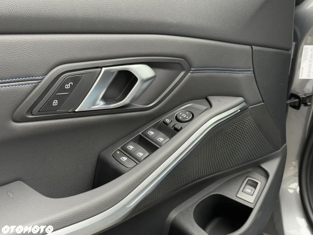 BMW Seria 3 - 13