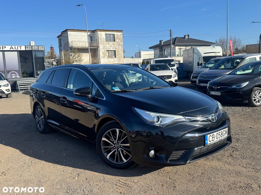 Toyota Avensis 2.0 D-4D Active Business - 11