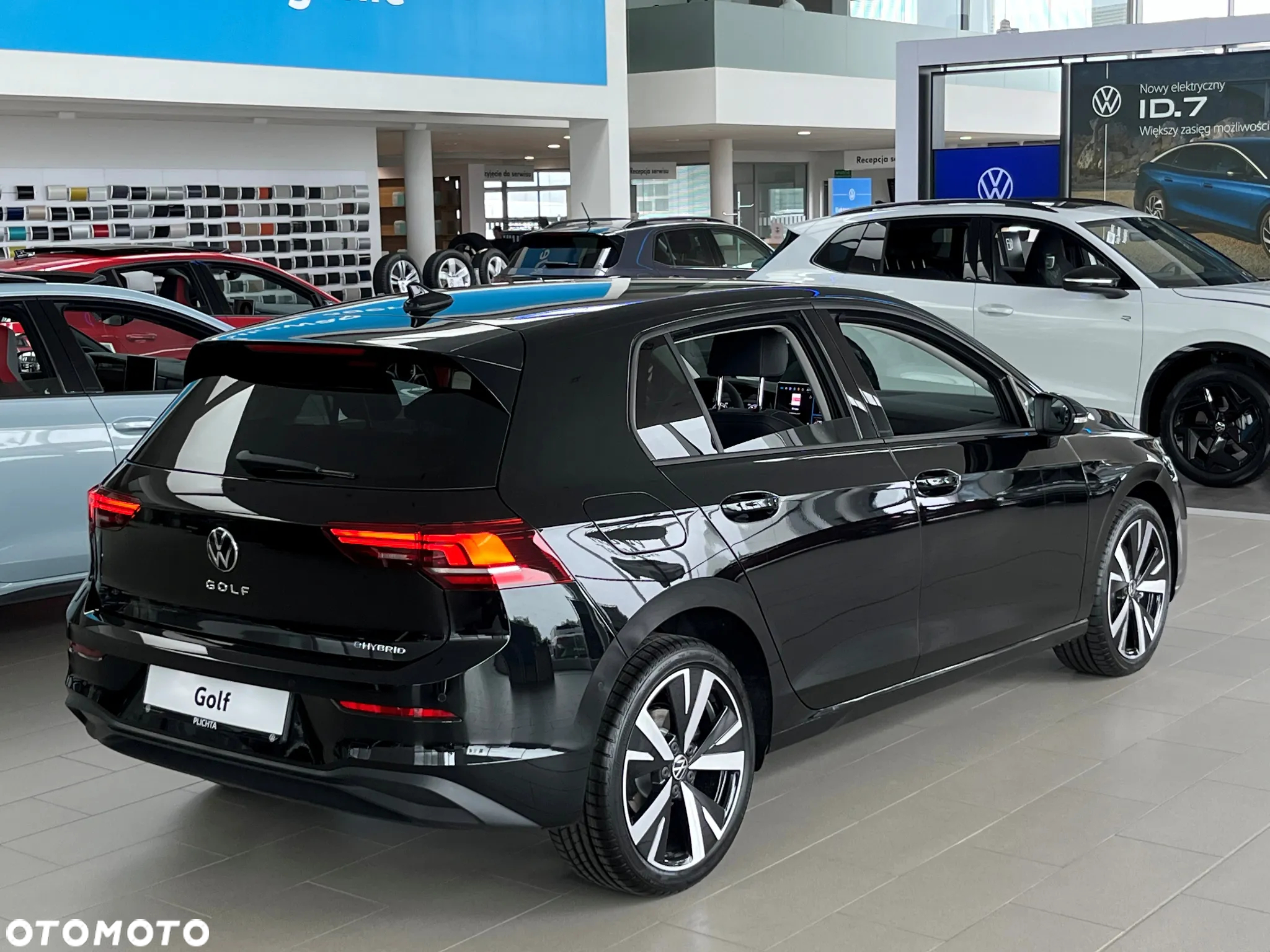 Volkswagen Golf - 6