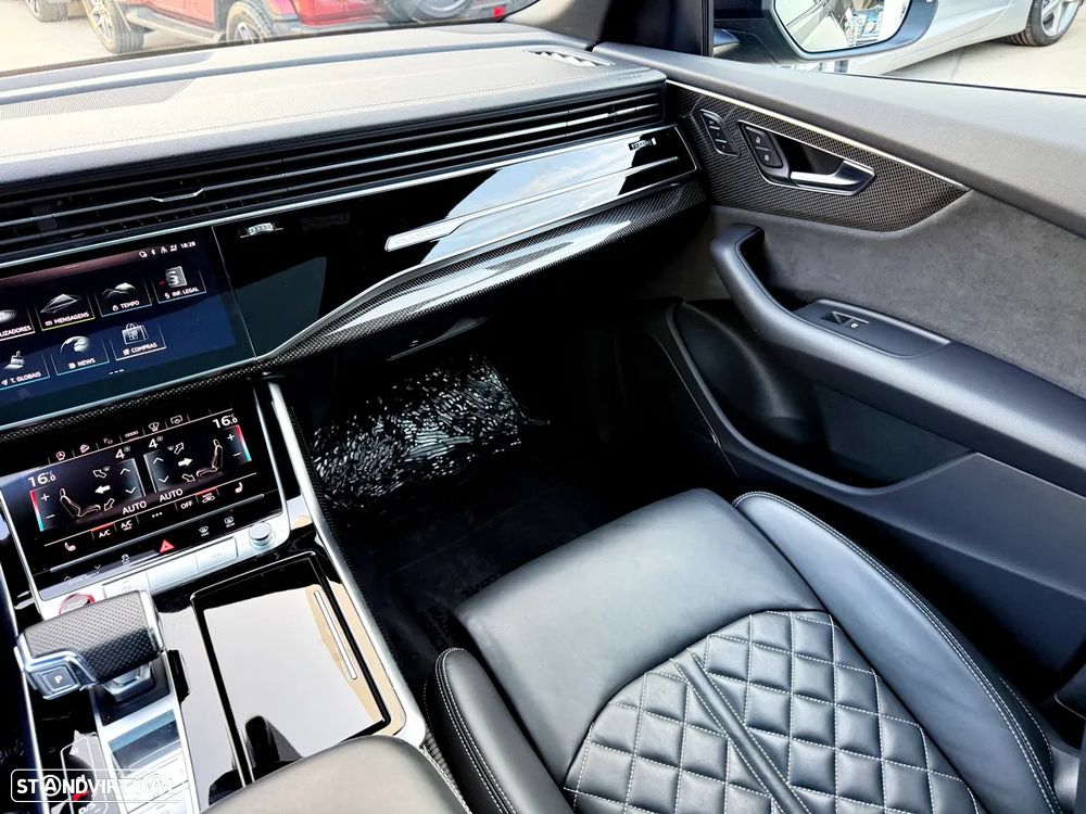 Audi SQ8 S TFSI quattro tiptronic - 23