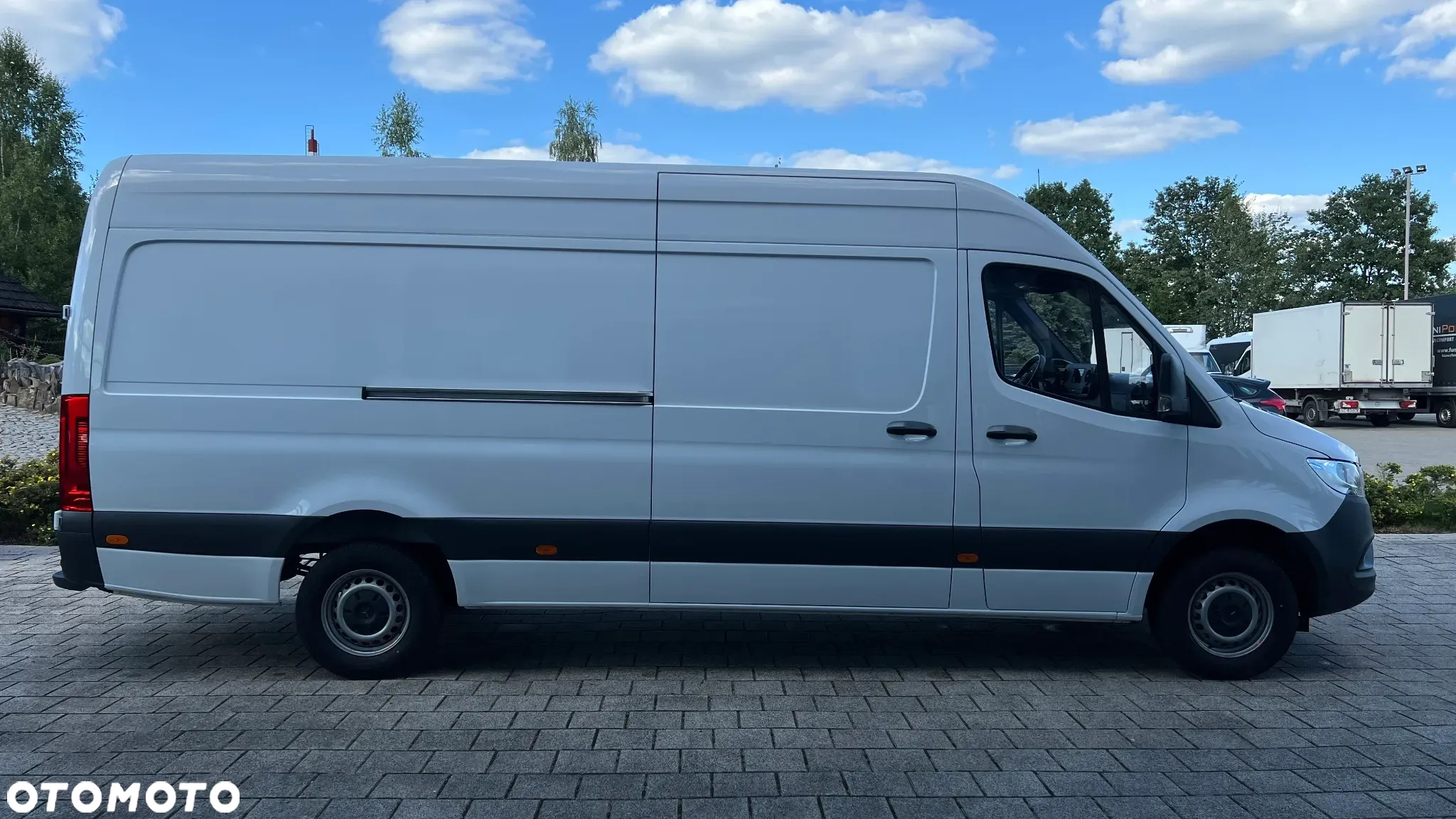 Mercedes-Benz SPRINTER 319 CDI - 4