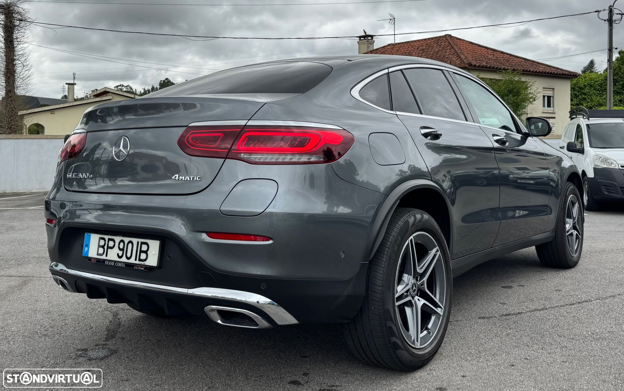 Mercedes-Benz GLC 300 e Coupé 4Matic - 4