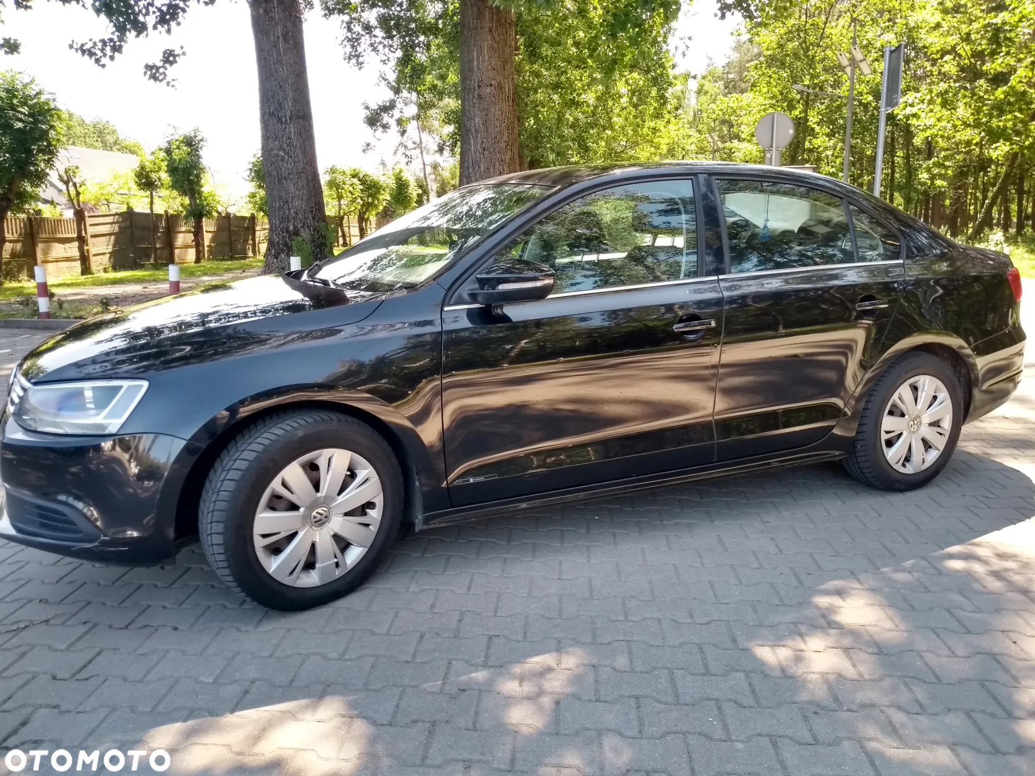 Volkswagen Jetta 1.6 TDI Comfortline - 6