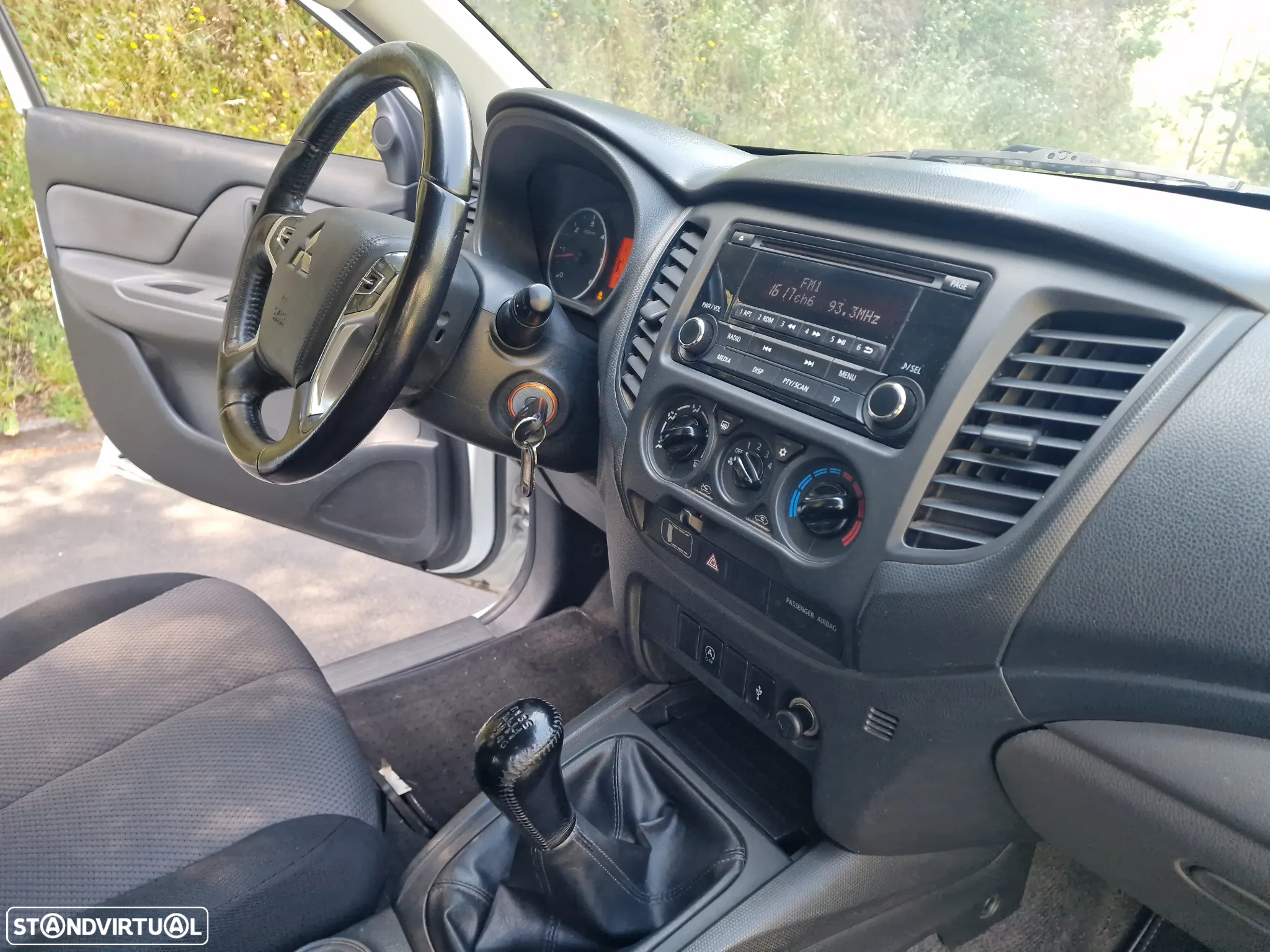 Mitsubishi L200 - 43