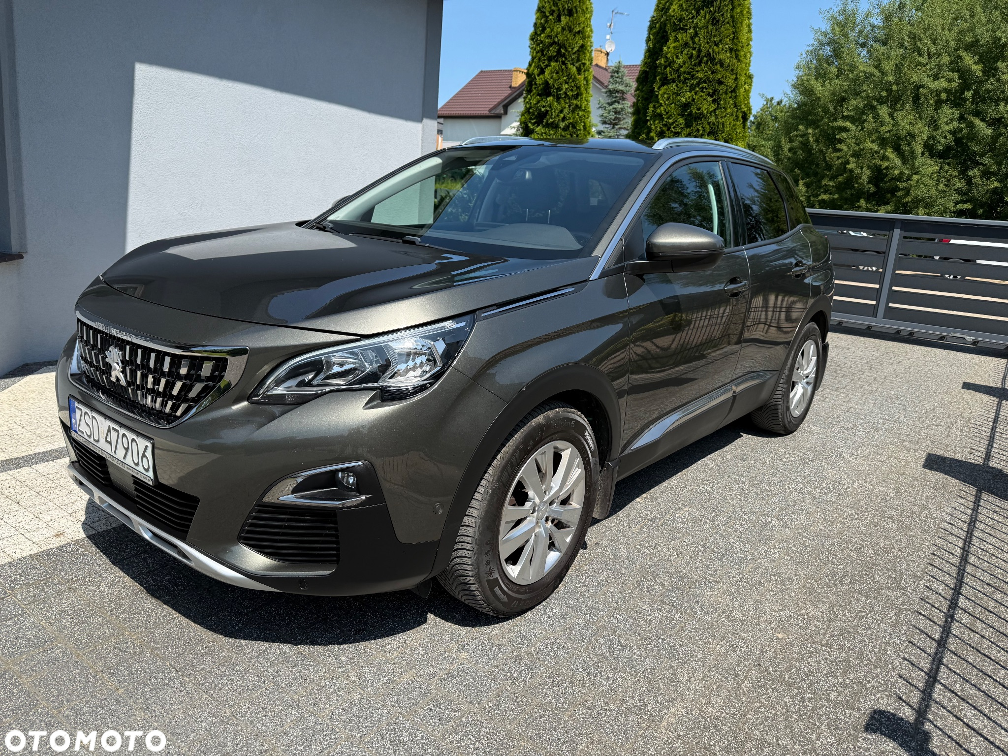 Peugeot 3008 1.5 BlueHDi Allure Pack S&S EAT8 - 17