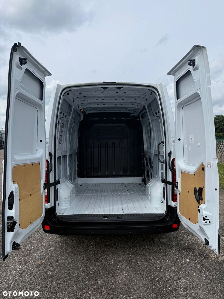 Renault Master - 9