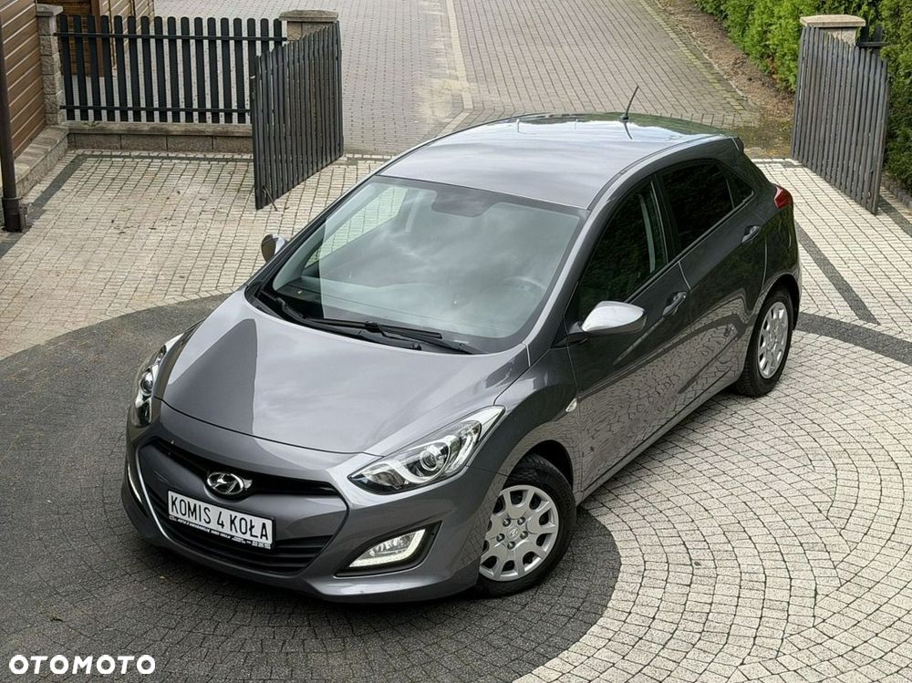 Hyundai i30 - 16