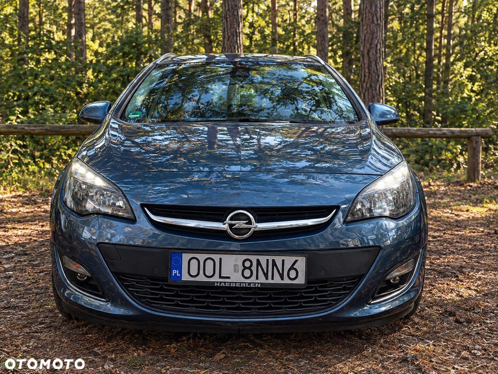 Opel Astra 1.7 CDTI Cosmo S&S - 2