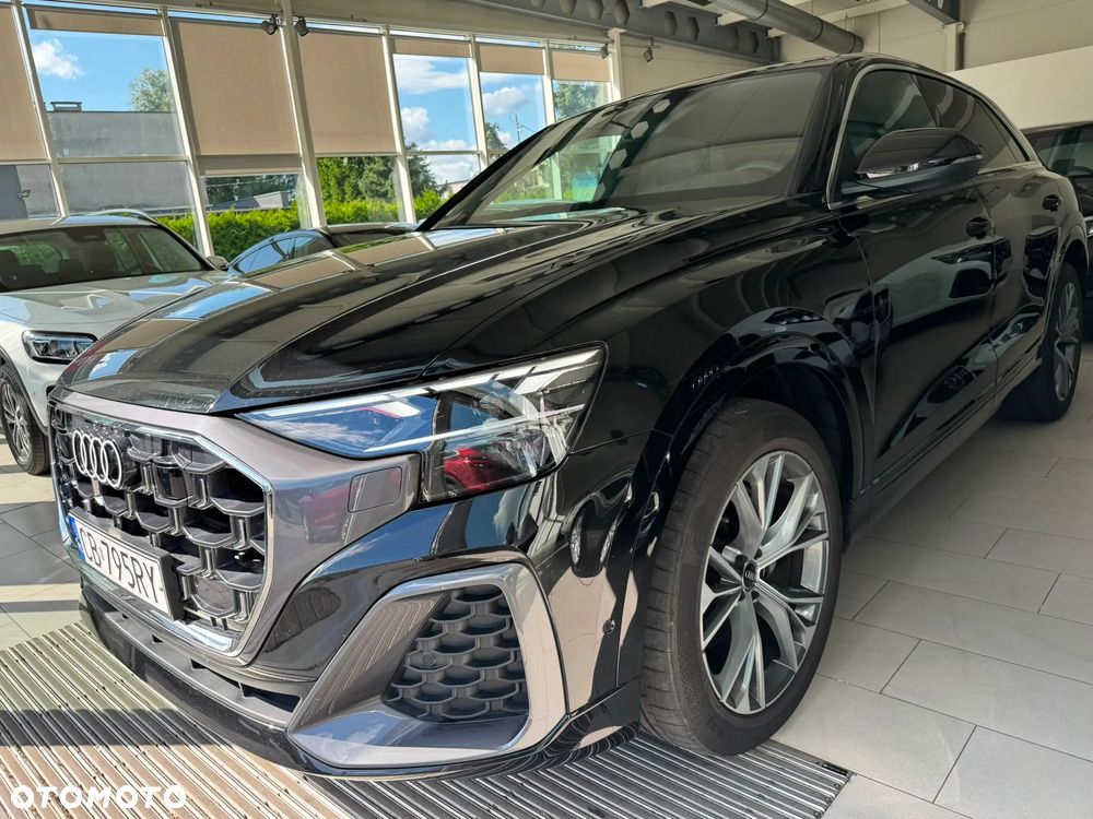Audi Q8 - 2