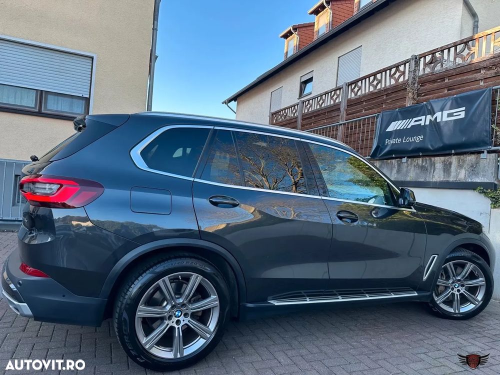 BMW X5 xDrive45e - 36