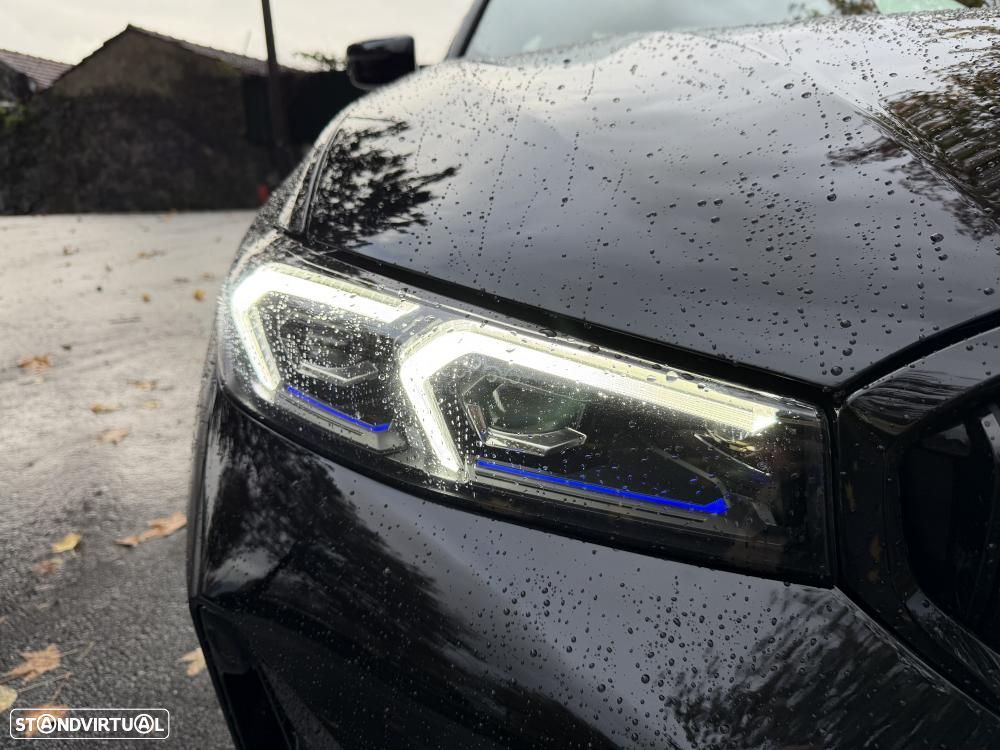 BMW 330 e Pack 50 anos M Auto - 12