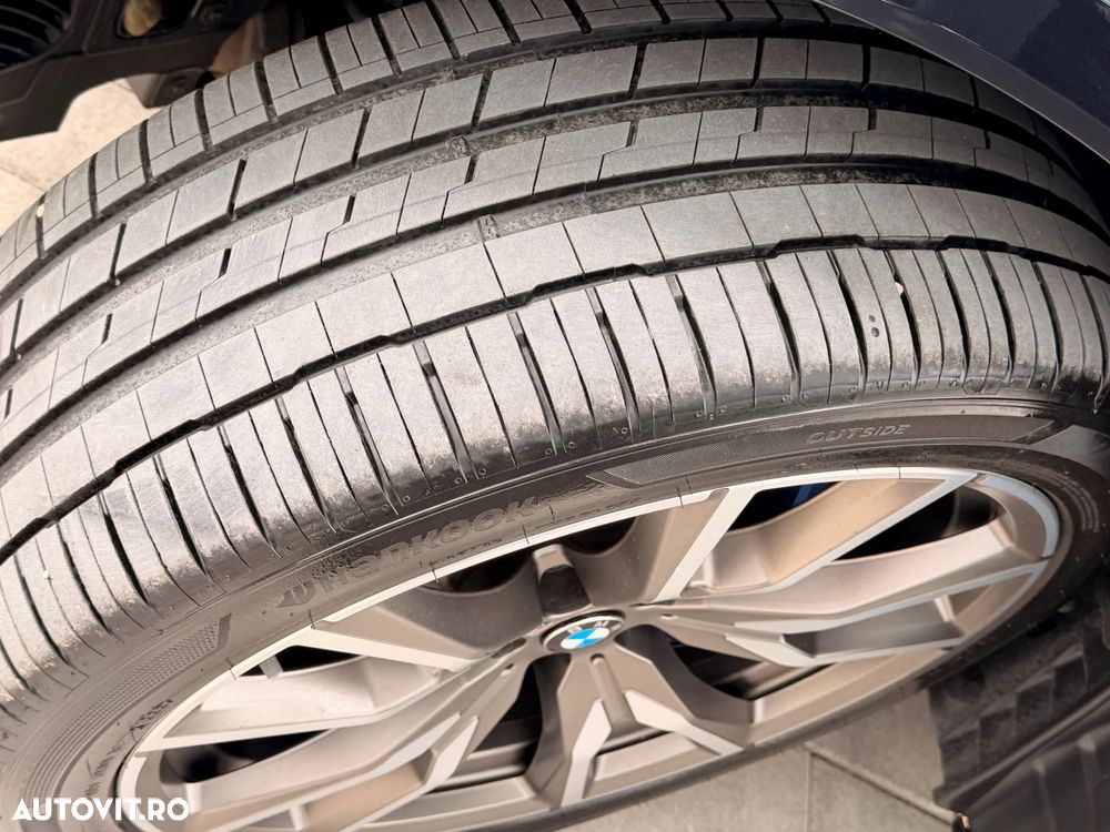 BMW X7 M50d - 24