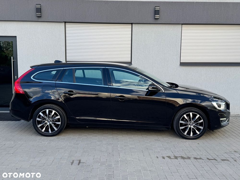 Volvo V60 D3 Geartronic Momentum Pro - 5