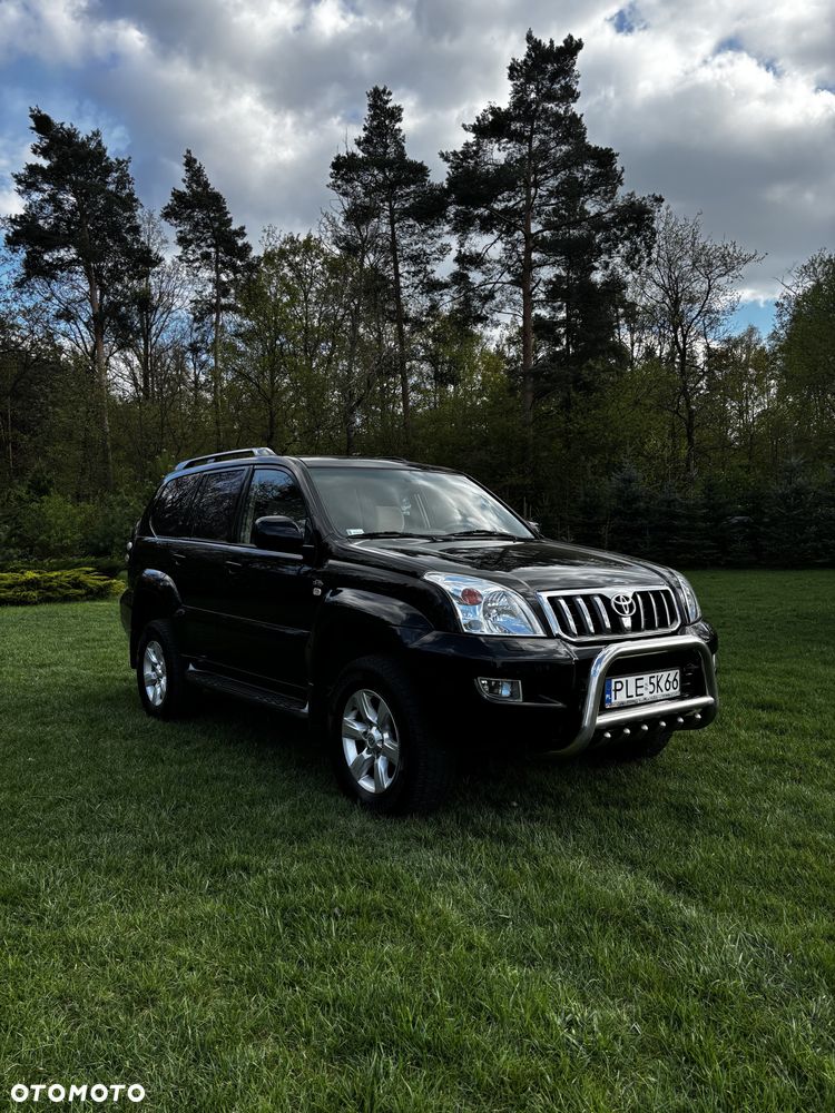Toyota Land Cruiser - 4