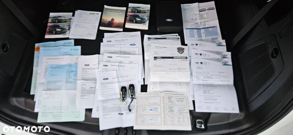 Ford S-Max 2.0 TDCi Titanium - 36