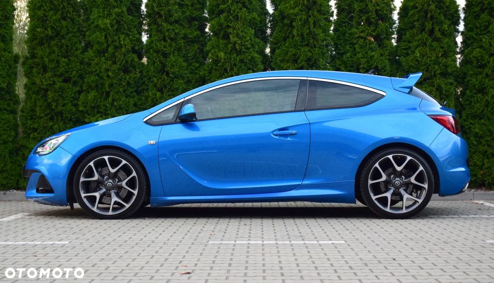Opel Astra OPC Start/Stop - 16
