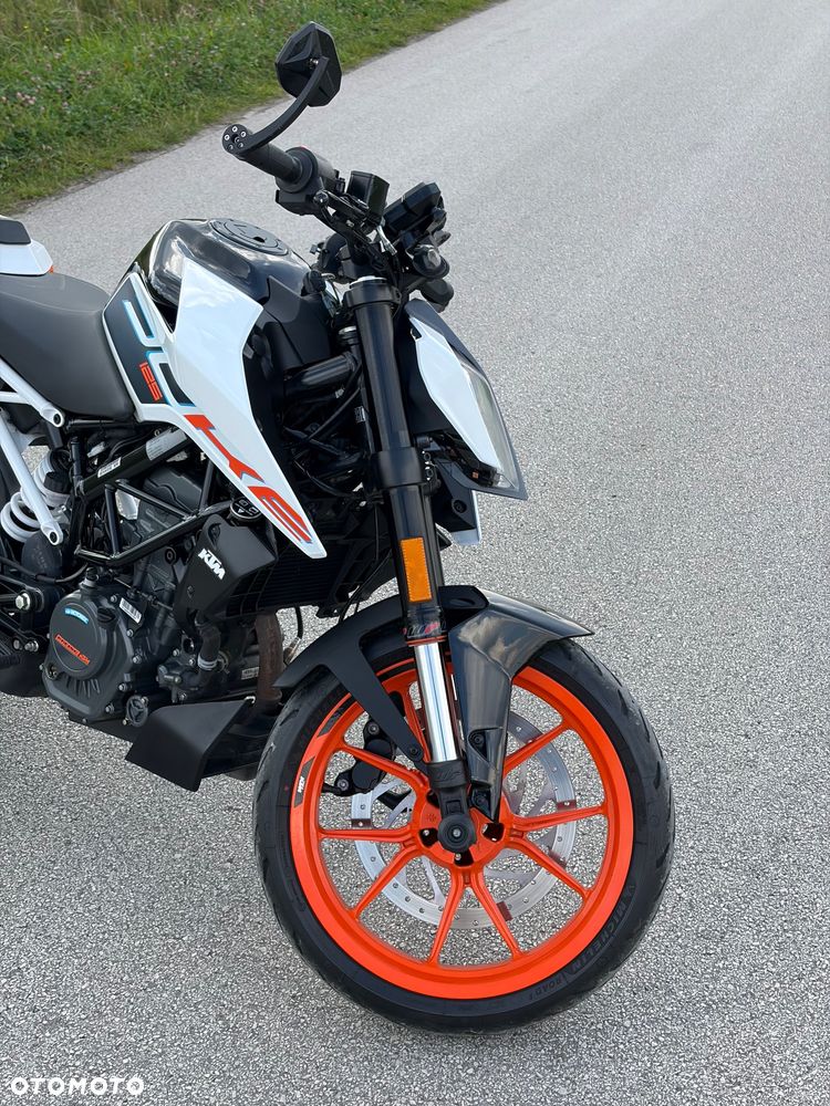KTM Duke 125 - 3