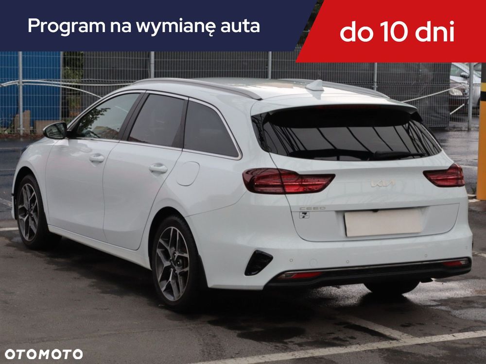 Kia Ceed - 6