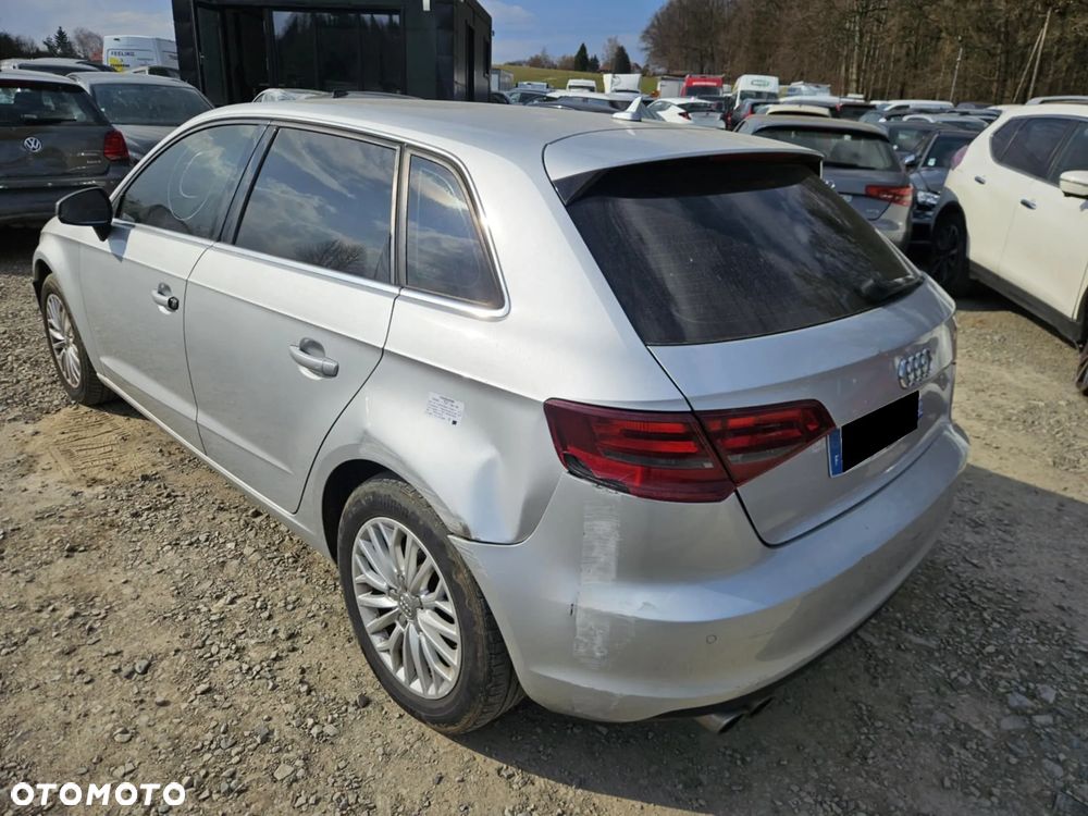 Audi A3 Sportback 2.0 TDI S tronic S line Sportpaket - 1