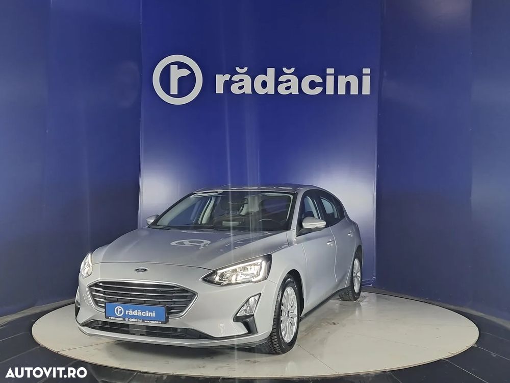 Ford Focus - 1
