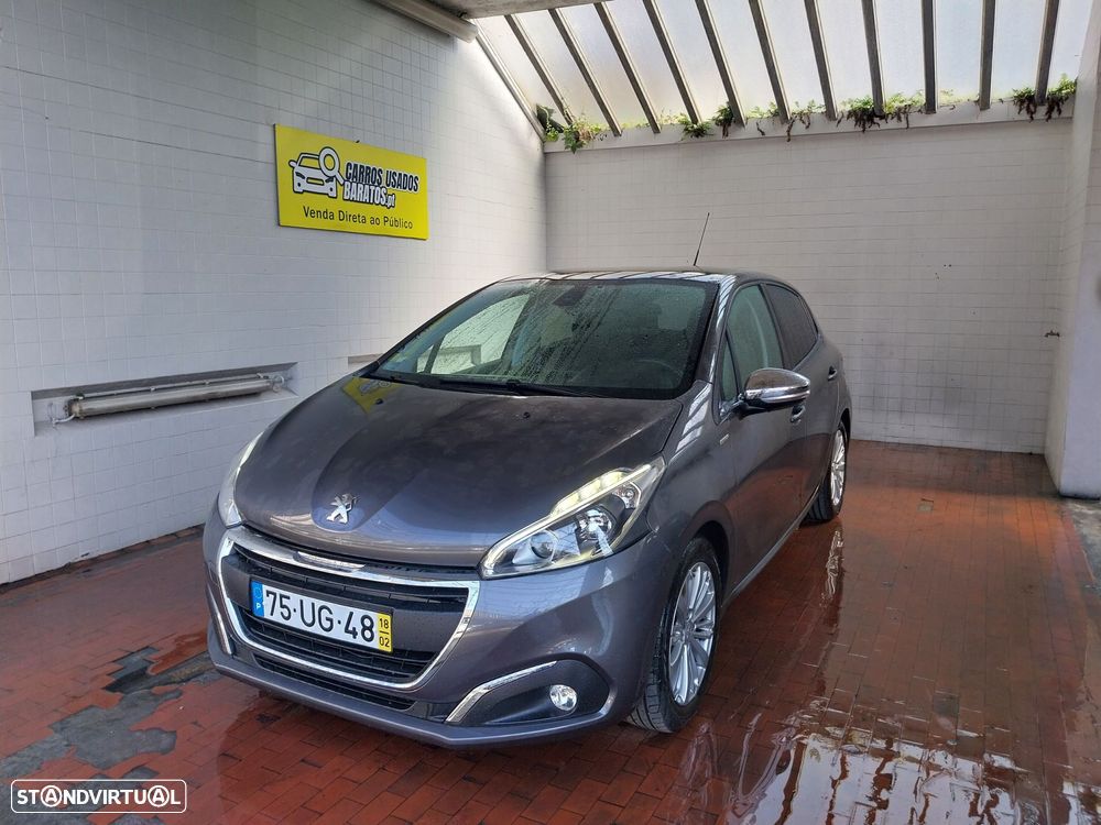 Peugeot 208 1.2 PureTech Style - 2