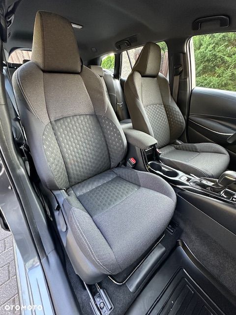 Toyota Corolla 1.8 Comfort - 37