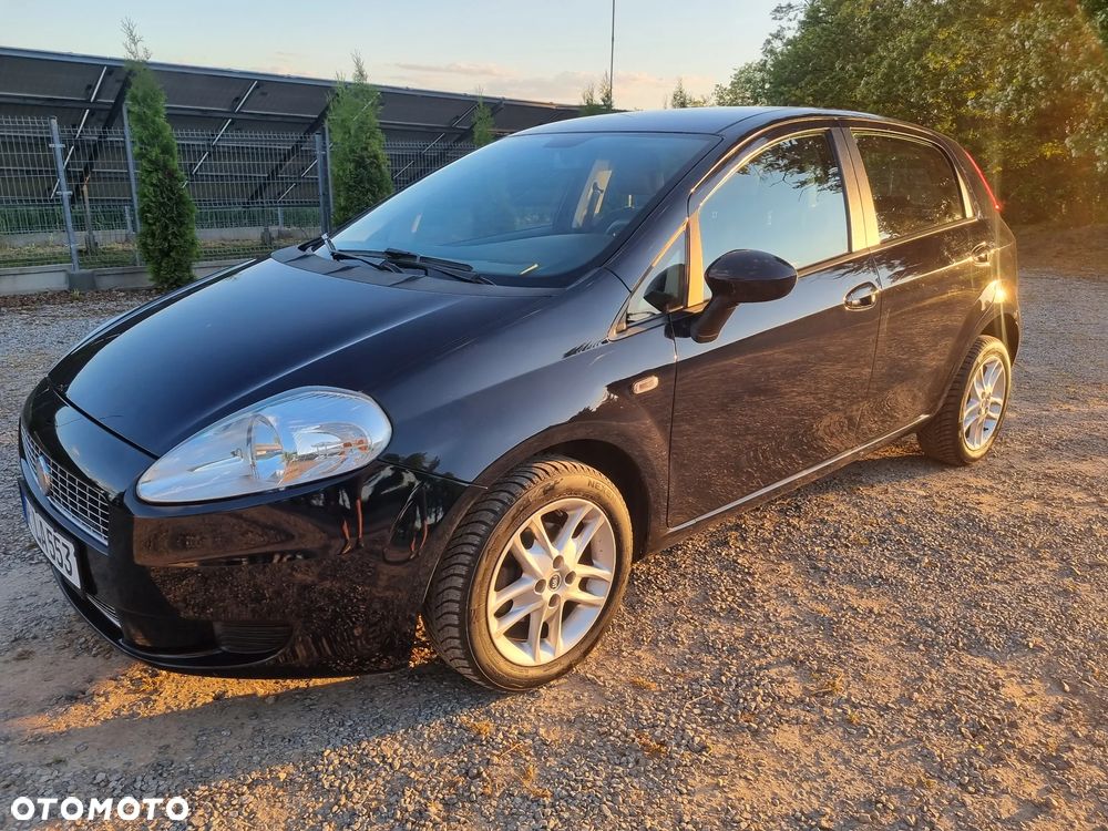 Fiat Punto 1.4 16V Dynamic - 4