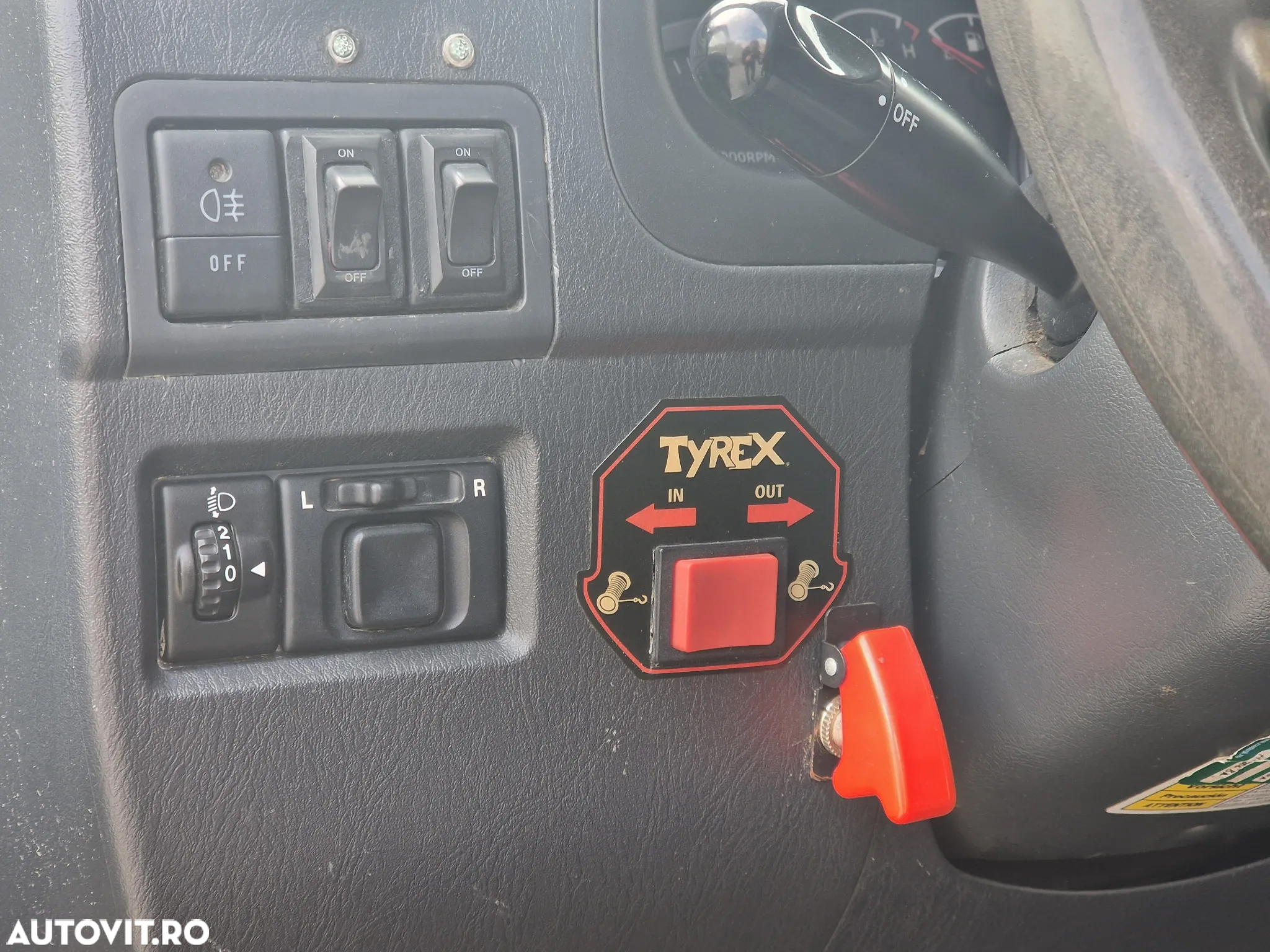 Suzuki Jimny 1.3 JLX - 15