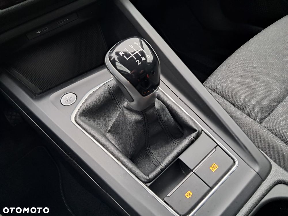 Volkswagen Golf 1.5 TSI EVO Life - 26