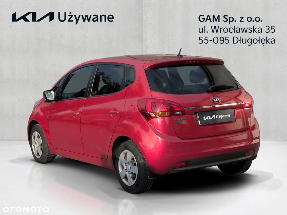 Kia Venga 2017 photo 3